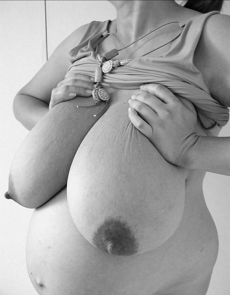 Big pregnant areolas