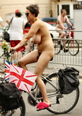 Big Tits Sunglasses Brighton World Naked Bike Ride Pics Hot Sex