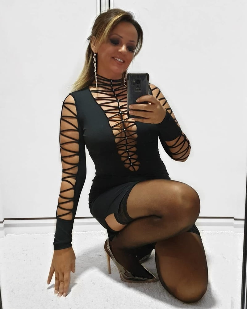 See And Save As Amateur Mature Sonja In Nylon Makes Selfies Porn Pict Xhams Gesek Info 112488 Hot Sex Picture