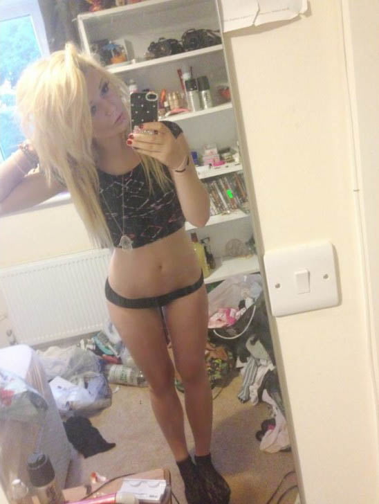 Snapchat uk teen free porn photos