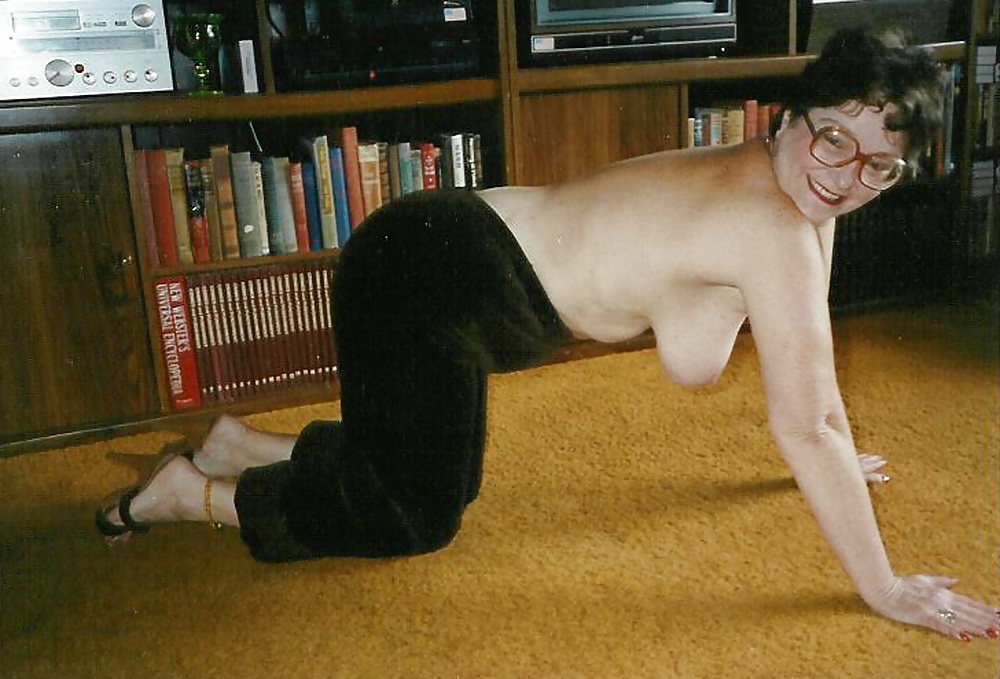 Milf 771 adult photos