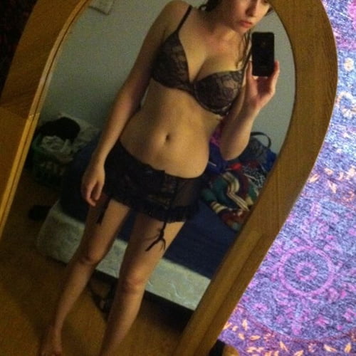 Tumblr Girl Shows Off photo #325105927