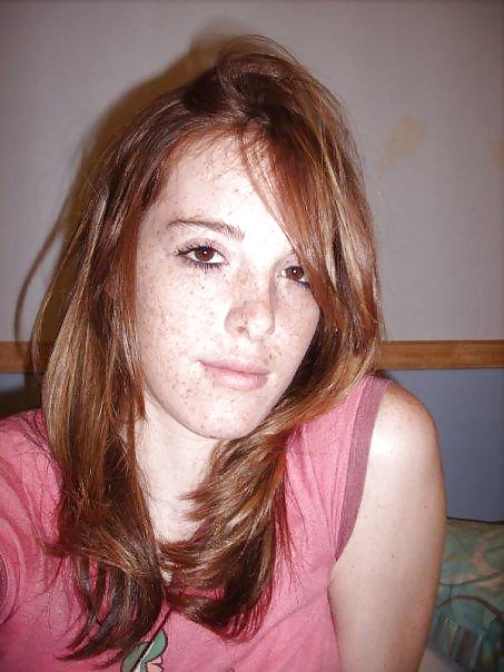 Sexy Red Head Girl adult photos