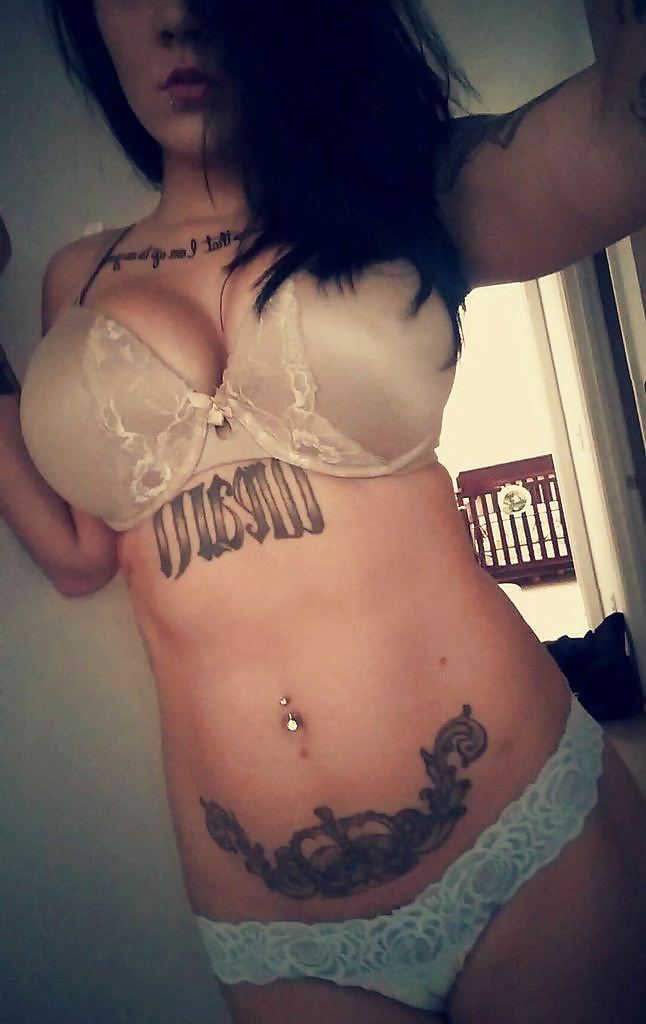 Photobucket Finds 27 adult photos