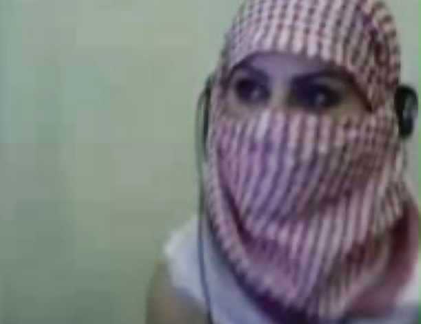 arab niqab webcam scandal-with hijab iran or egypt jilbab adult photos