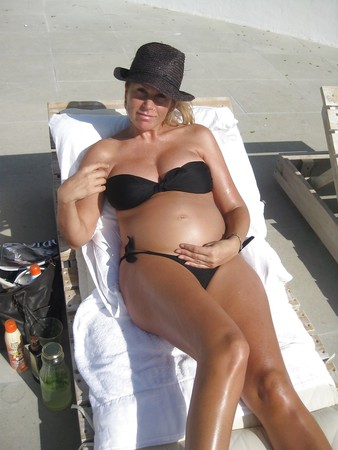 Pregnant and bikini 1.