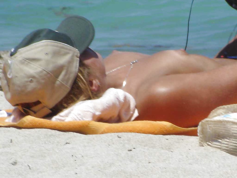 The beach 152 adult photos