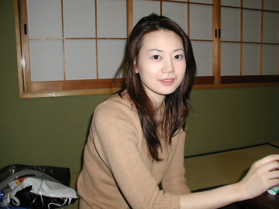 Japanese amateur wife AKI MORISHITA2