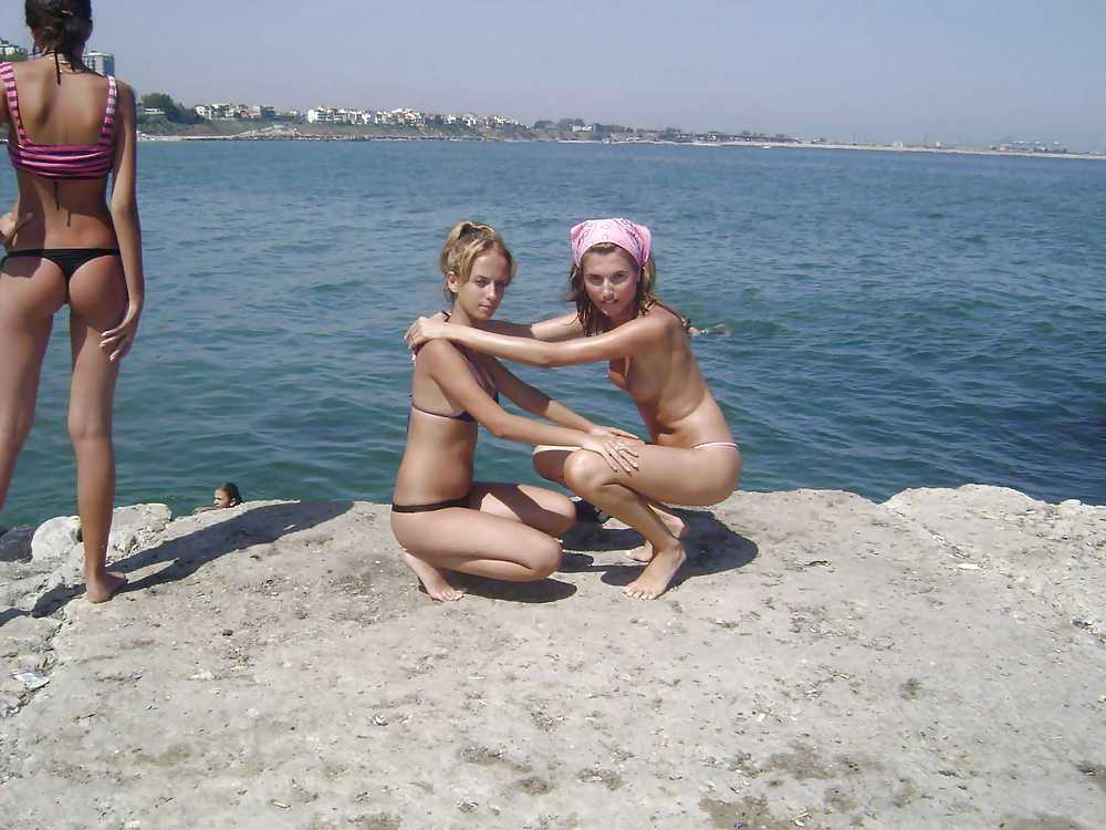 Beach beautys adult photos