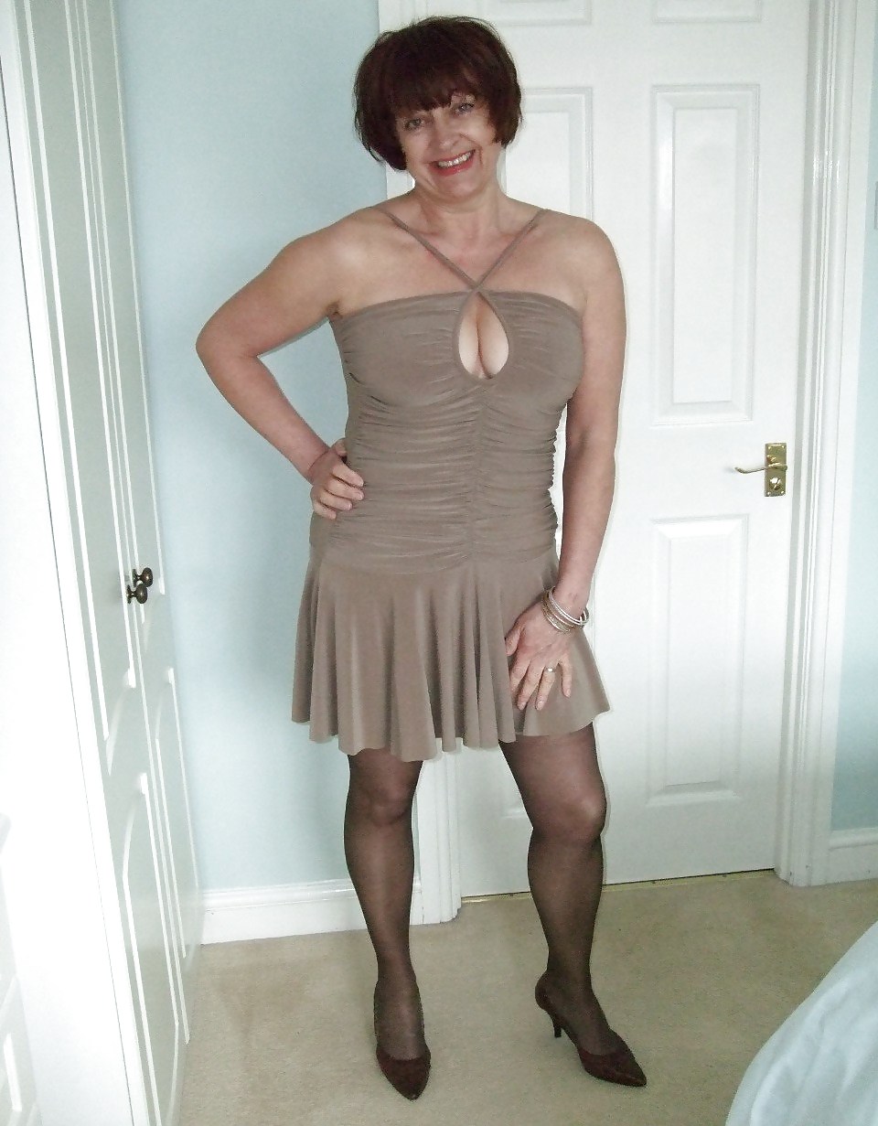 hotlegs-chubby mature7-2 adult photos