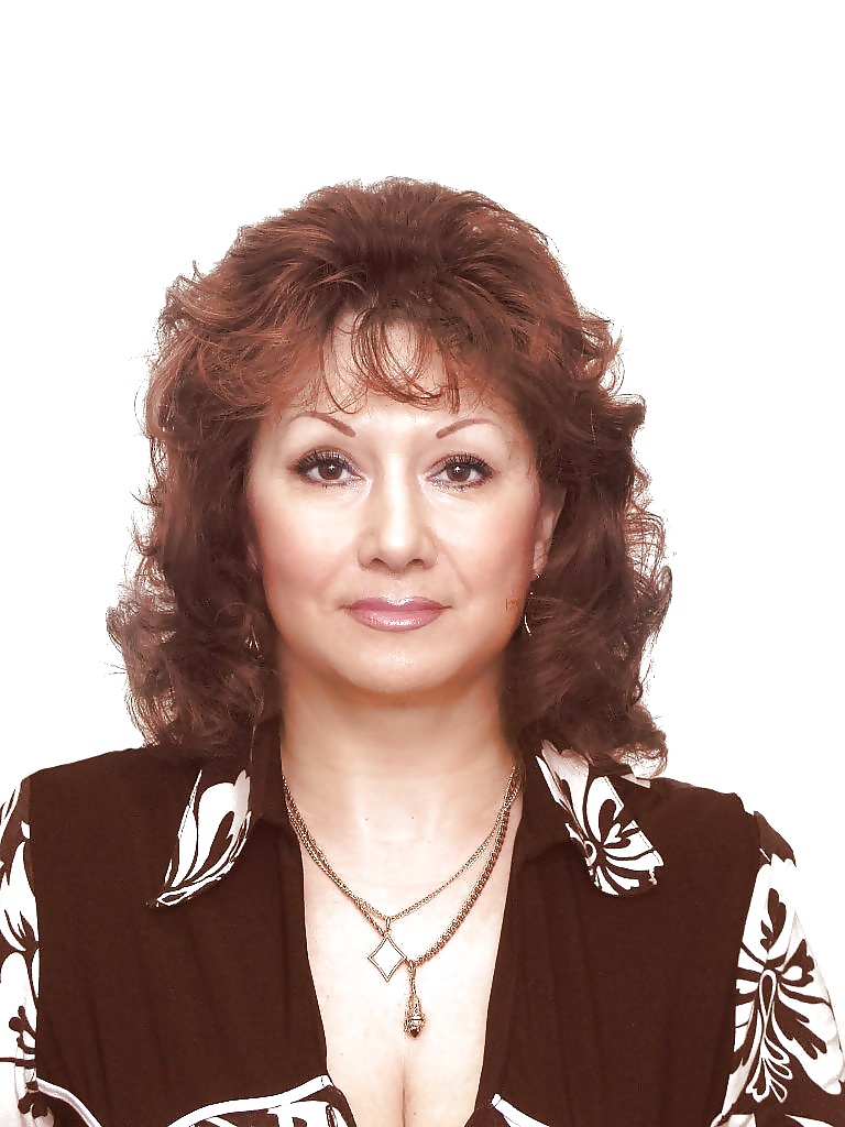 Sexy MATURES and MILFs 36 adult photos