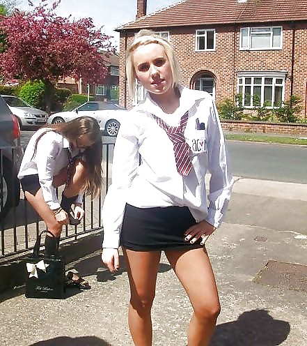 Joolie the Skoolie pt8 adult photos