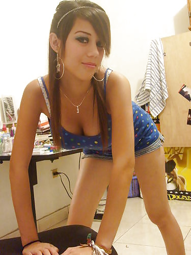 Sexy Petite Non Nude Amateur adult photos