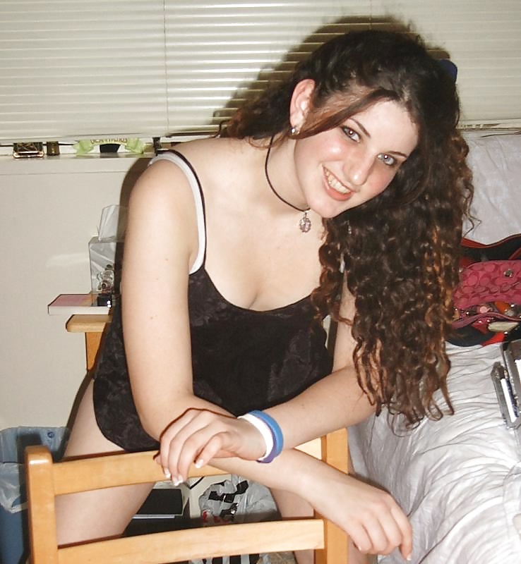 Teens Sexy (no nude) adult photos