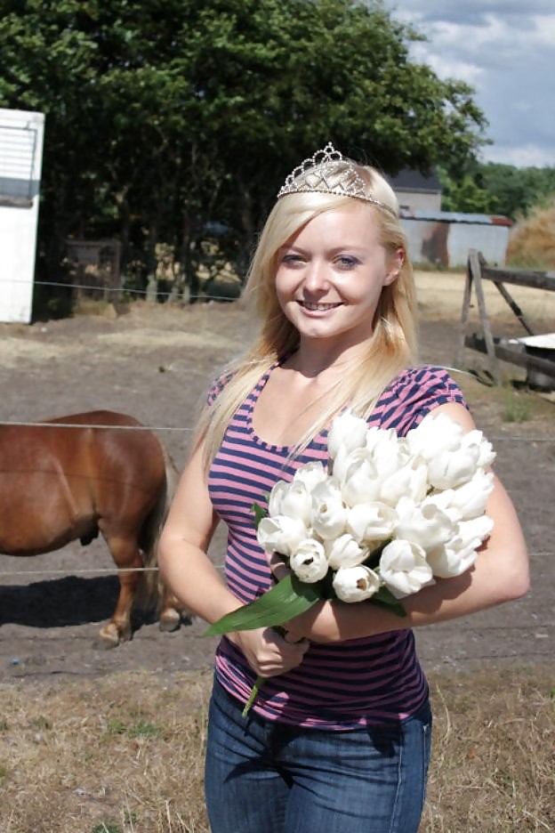 CowGirls adult photos