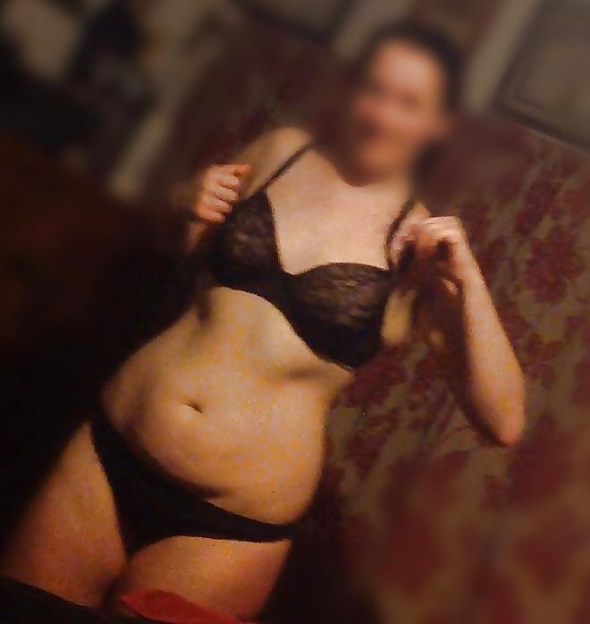 Amateur Wife Dressed Undressed adult photos