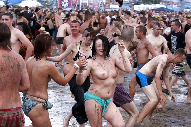 Sex Girls From Woodstock Nude. 