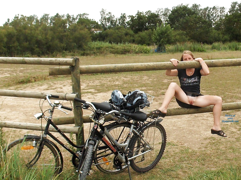 Ooops! I saw your... 14 adult photos