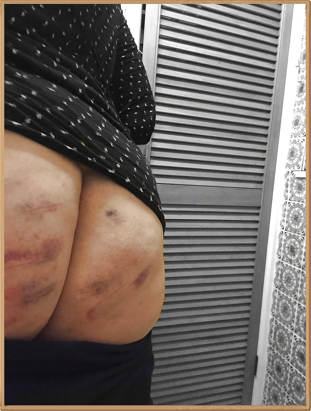 BBW showing off her spanked ass adult photos