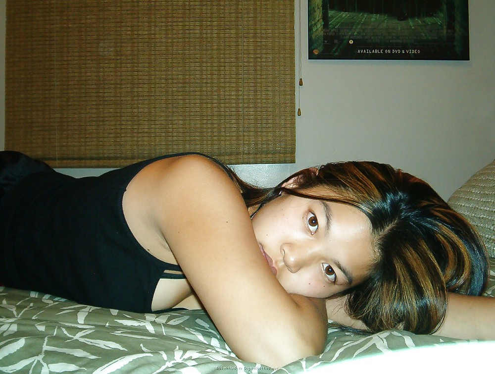 Amateur Asian bimbo adult photos