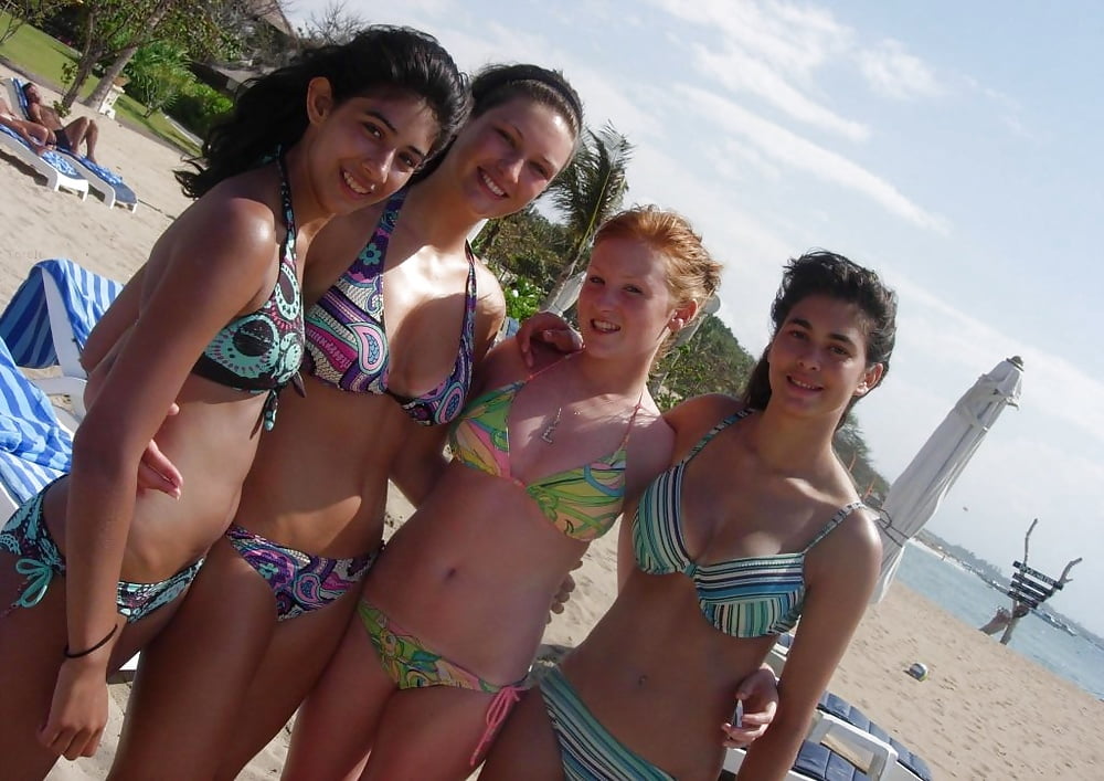 Nice Amatuer Girls Beached 2 adult photos