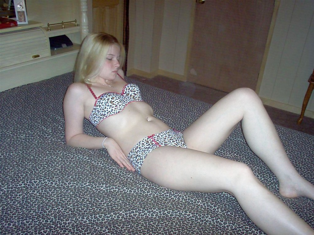 sexy blonde teen adult photos