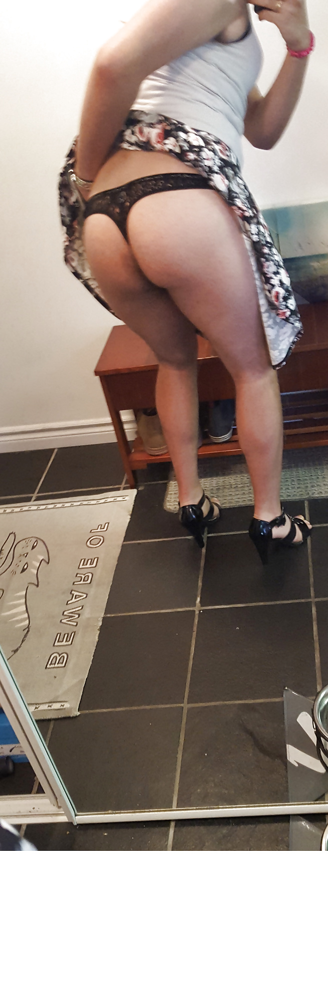 Sissy Samantha wants cock so bad adult photos