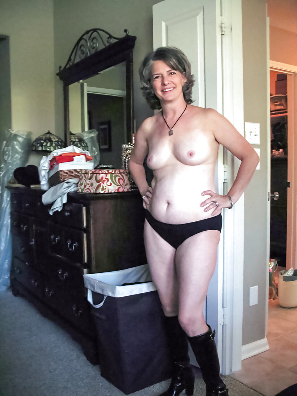 Sexy Random Wives 116 adult photos