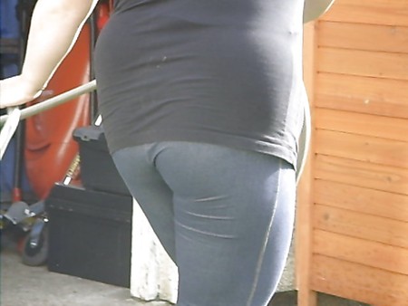 Wife's sexy ass in tight leggins