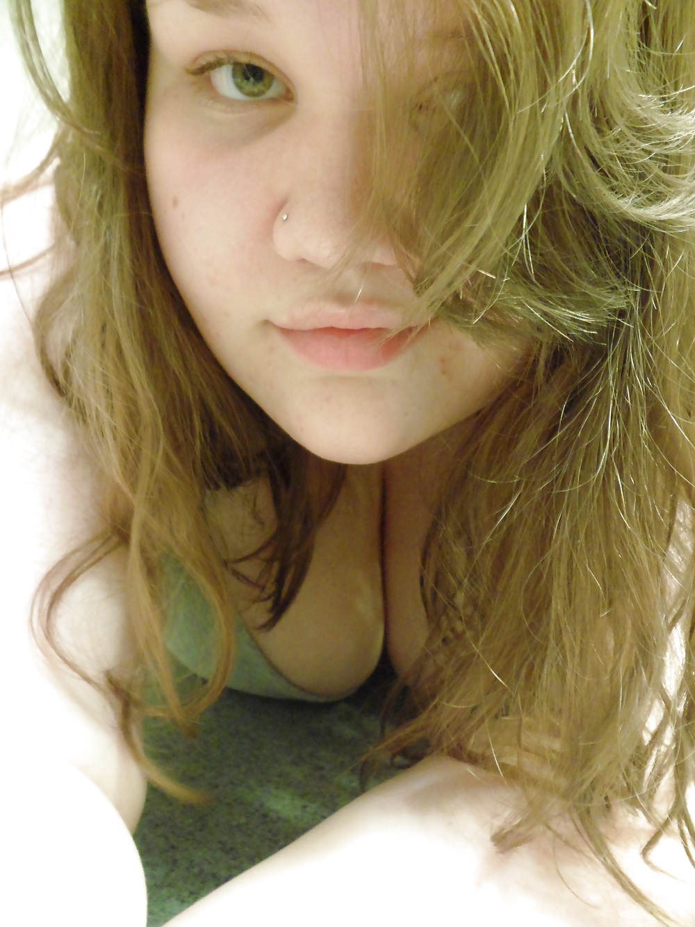 Silly Selfshoot Girl (10) adult photos