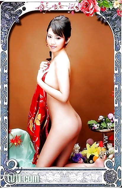 japanese ass 7 adult photos