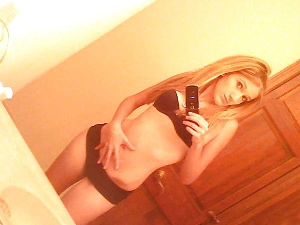 SmutDates Username:  Feather18 adult photos