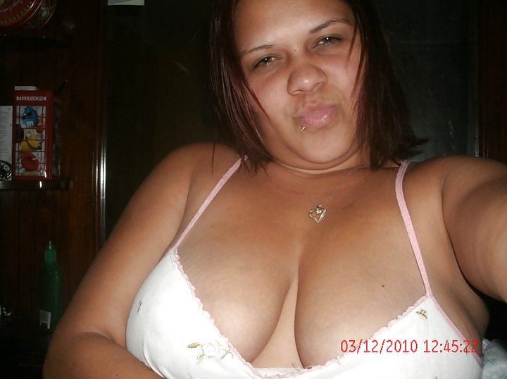 Puta Latina adult photos