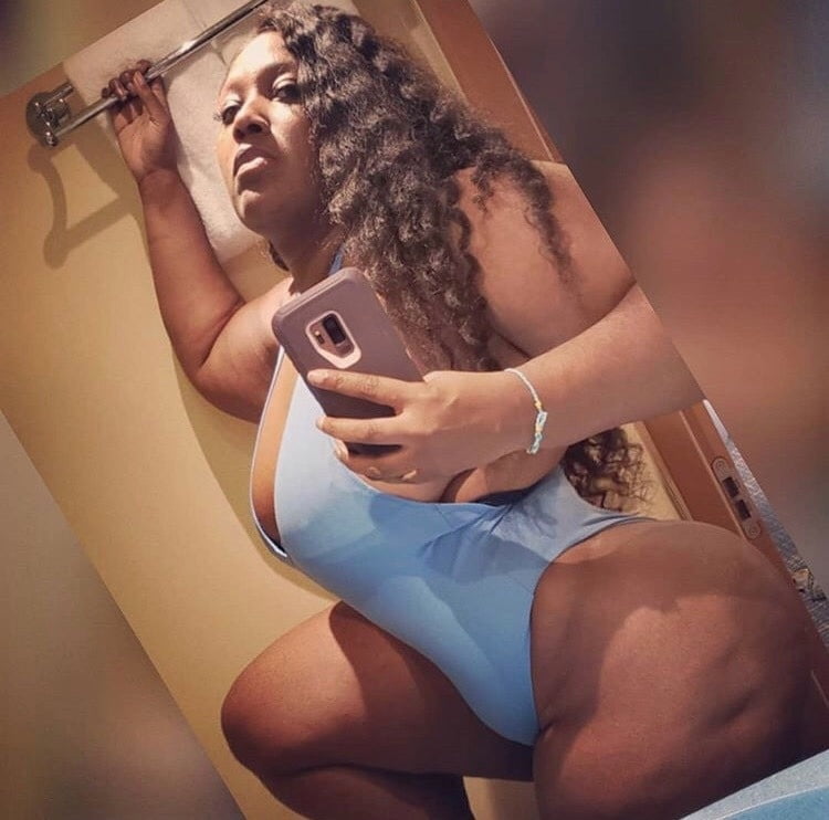 Thick to BBW adult photos