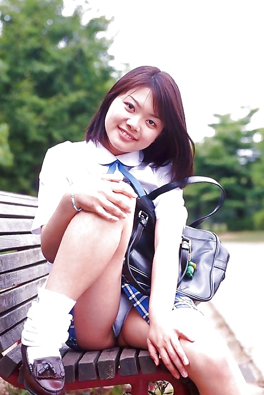 Japanese amateur outdoor 019 adult photos