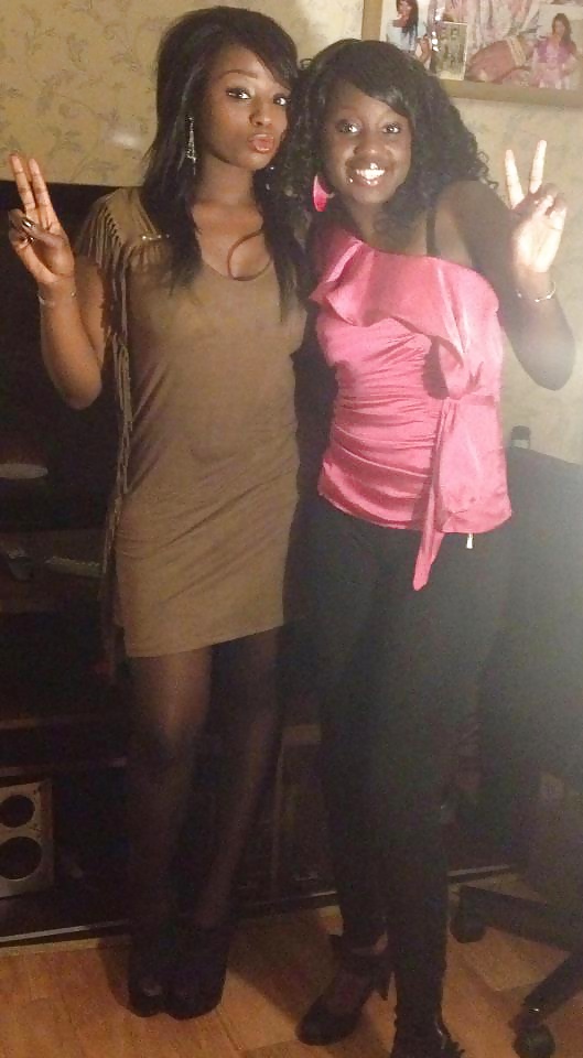 Jeune Black Francaise adult photos