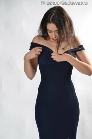 photo shooting with turkish born jasmin in an evening dress         