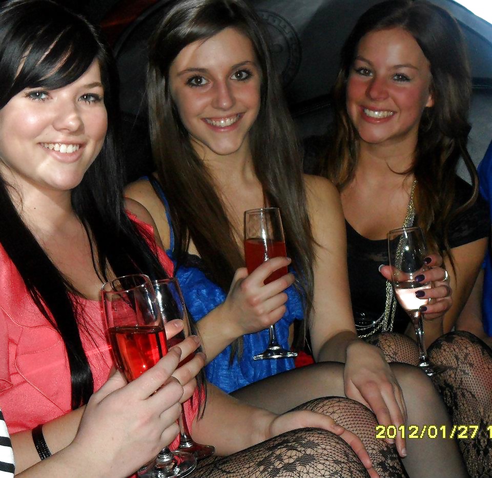 Quebecoise in pantyhose 4 adult photos