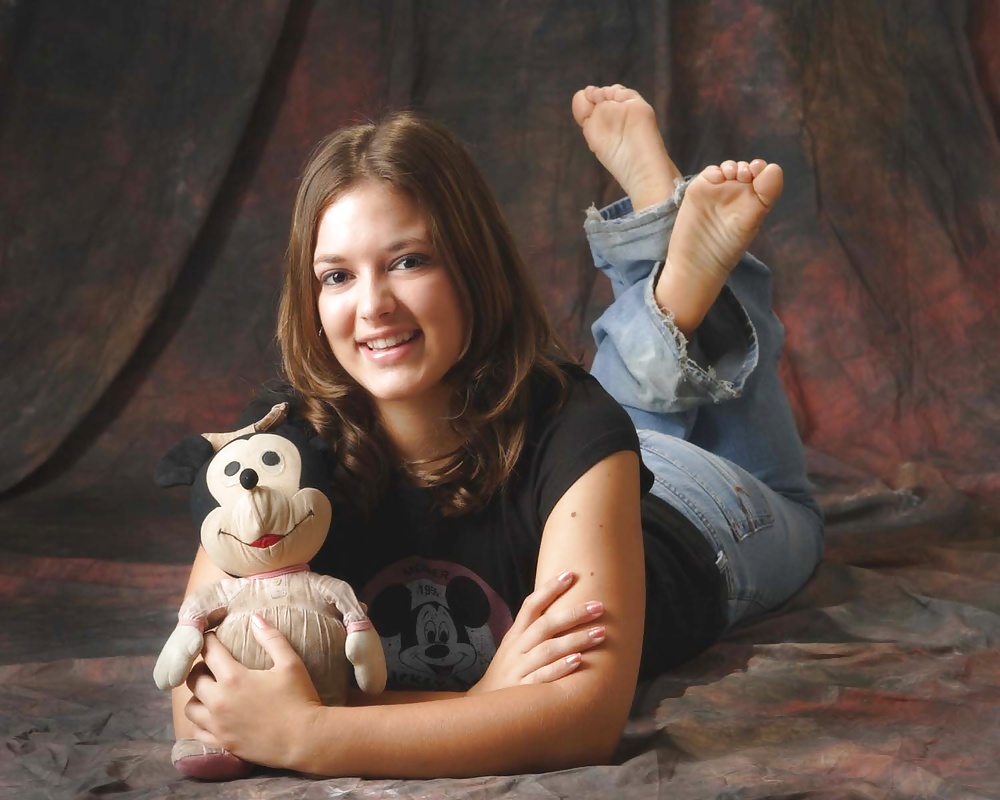 teens feets adult photos