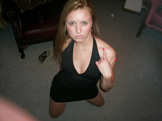 Hot young 18 year old ex-girlfriend adult photos