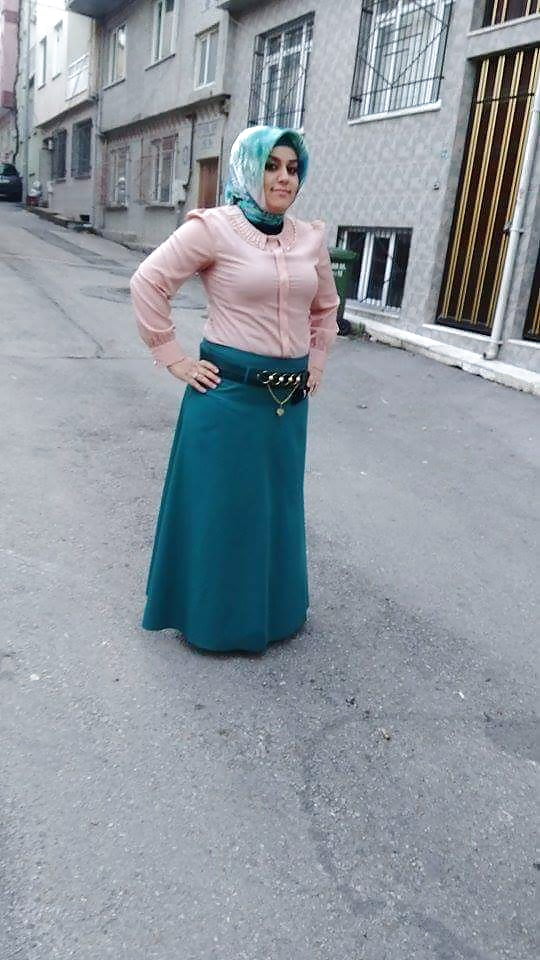 Turkish Hijab Sexy Booby adult photos