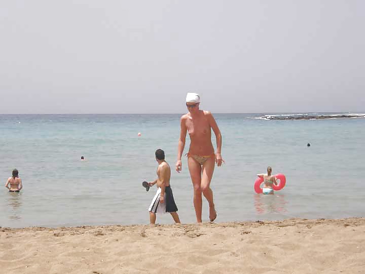 The beach 122 adult photos