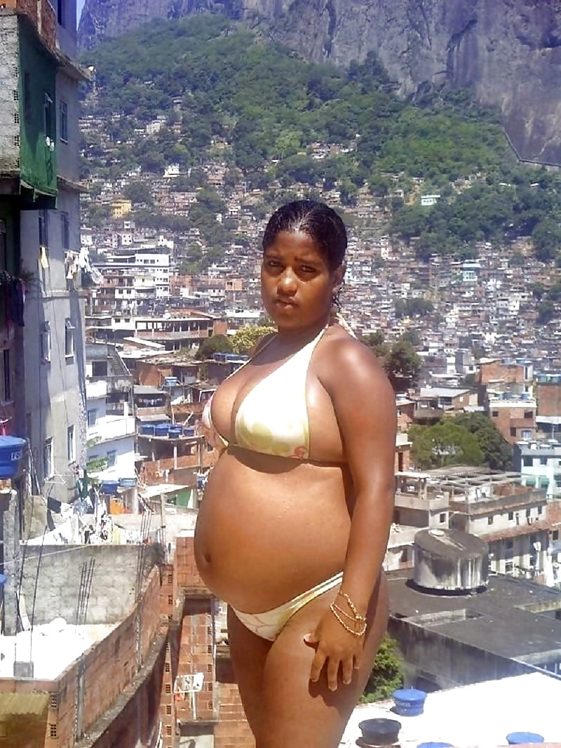 Lindas Nenas En Bikini Al Aire Libre adult photos