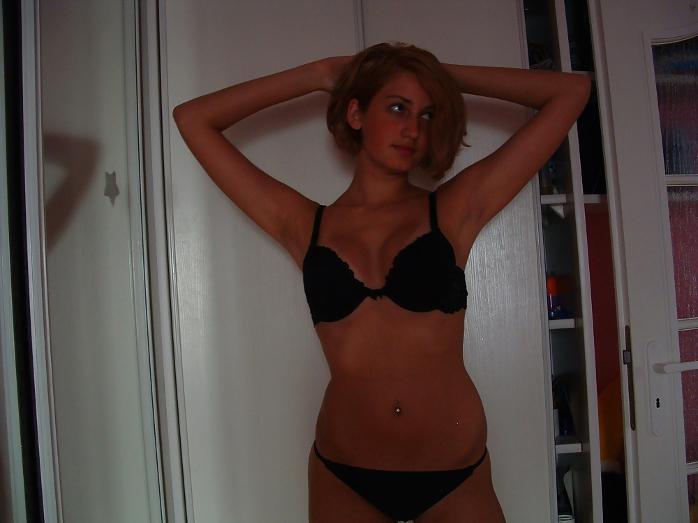 Young Babe Poses NON-NUDE SeT (Simon1988) adult photos
