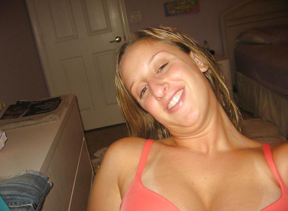 BIF BREAST AND NICE TANLINES adult photos