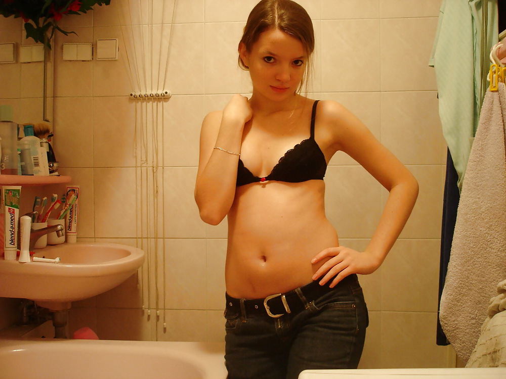 All of Hot Russian Teen Dasha (Bath - 1of12) adult photos