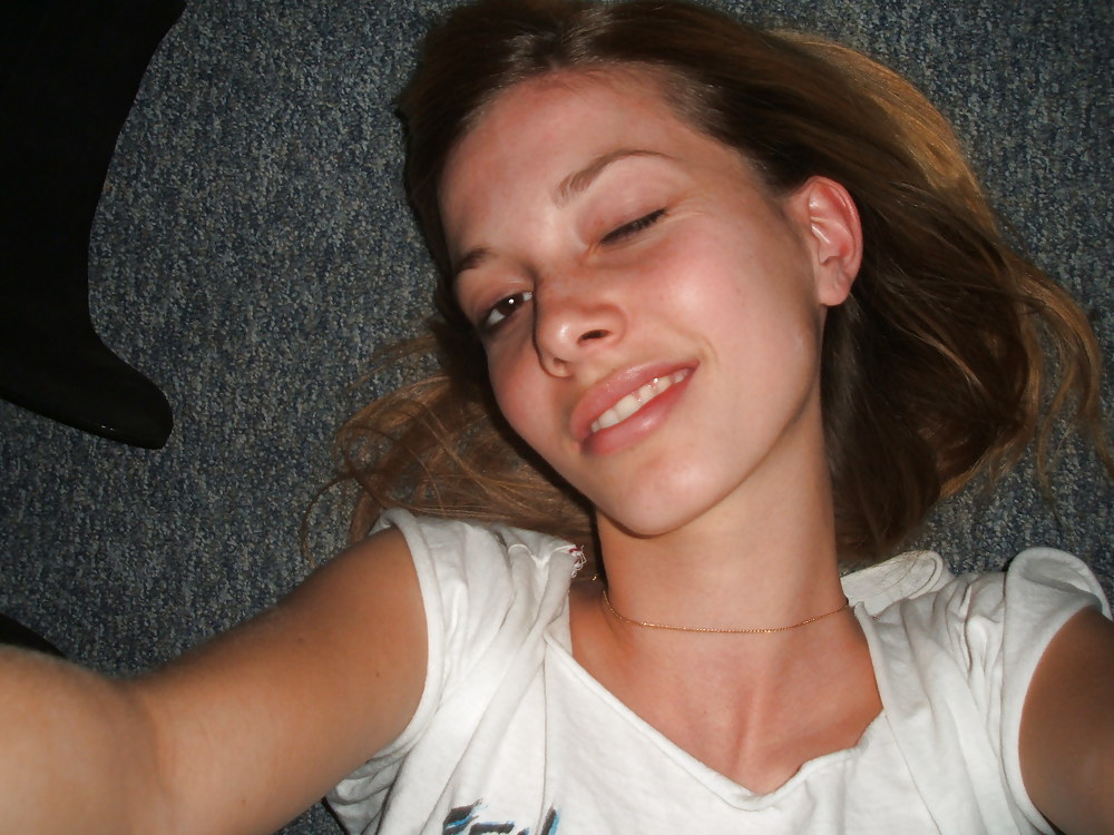 Bilder von gefundenem USB-Stick adult photos