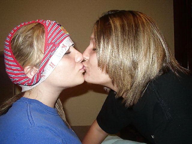 amateur teens - kissing adult photos