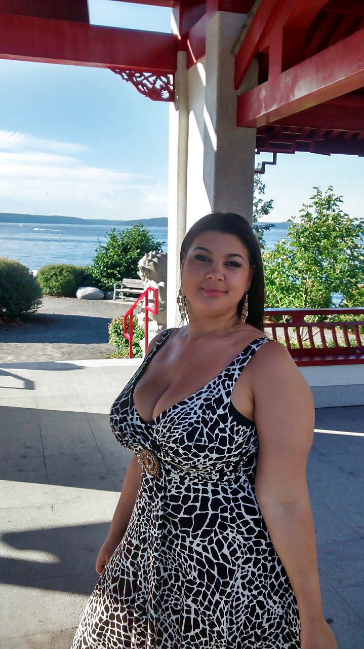 Mega Ass adult photos