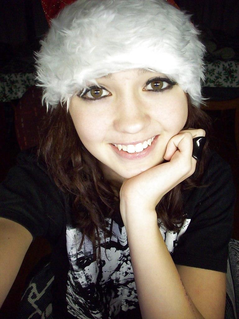 if she's here, it's fake 29 adult photos